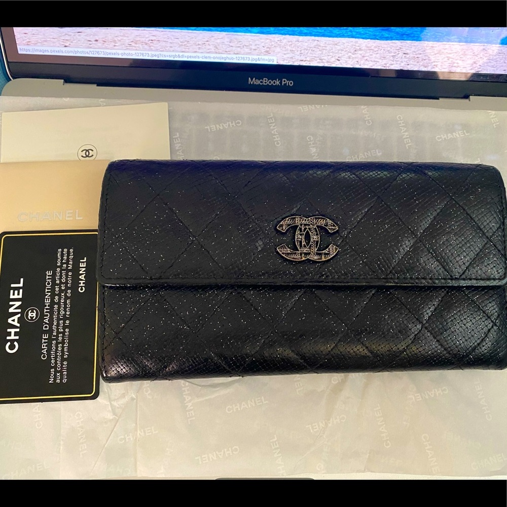 Chanel Glitter Quilted Calfskin Long Wallet